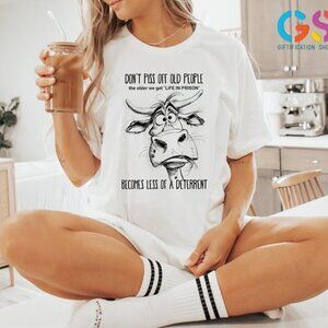 Don't Piss Off Old People Life In Prison Is Less A Deterrent T-Shirt 152